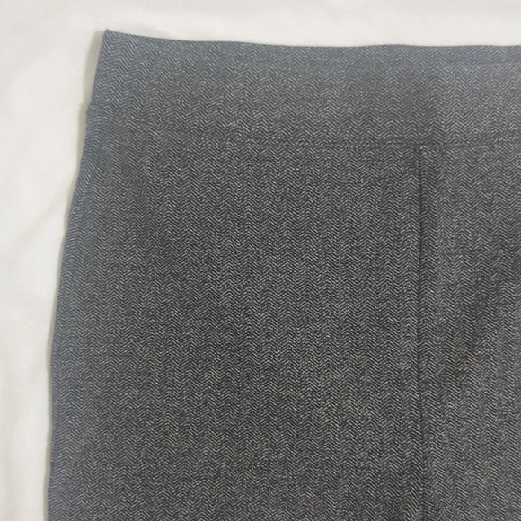Banana Republic Herringbone Side Zip Pants, Color Black Gray Size M - Picture 4 of 14